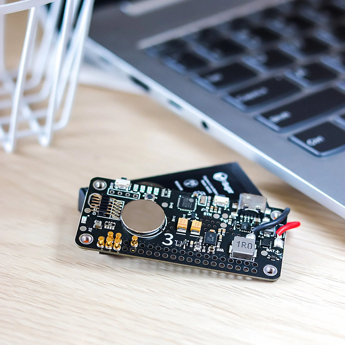 Raspberry Pi Zero Battery PiSugar 3 compact design for handy project ...